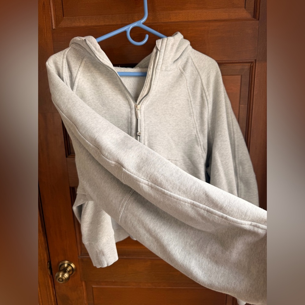 Lululemon Scuba Oversized 1/2 Zip Hoodie in Heathered Core Ultra Light Grey - Picture 7 of 9